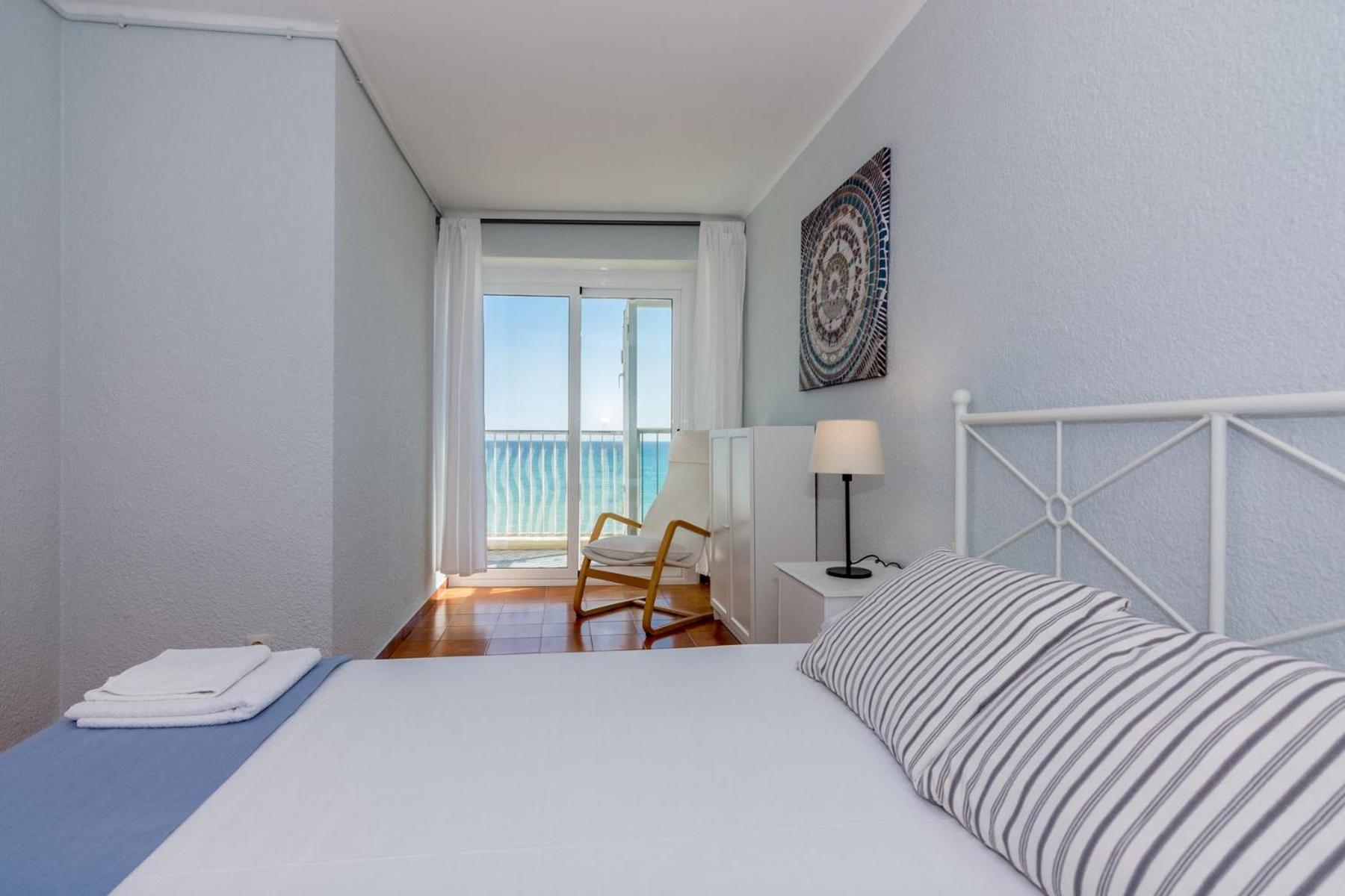 Homeholidaysrentals Etoile Calella Exterior photo